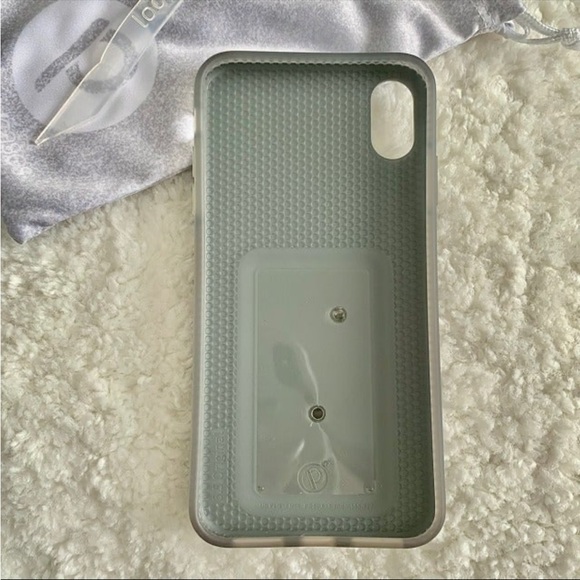 Sparkle Silver Loopy Case (iPhone XS Max) - Picture 7 of 7